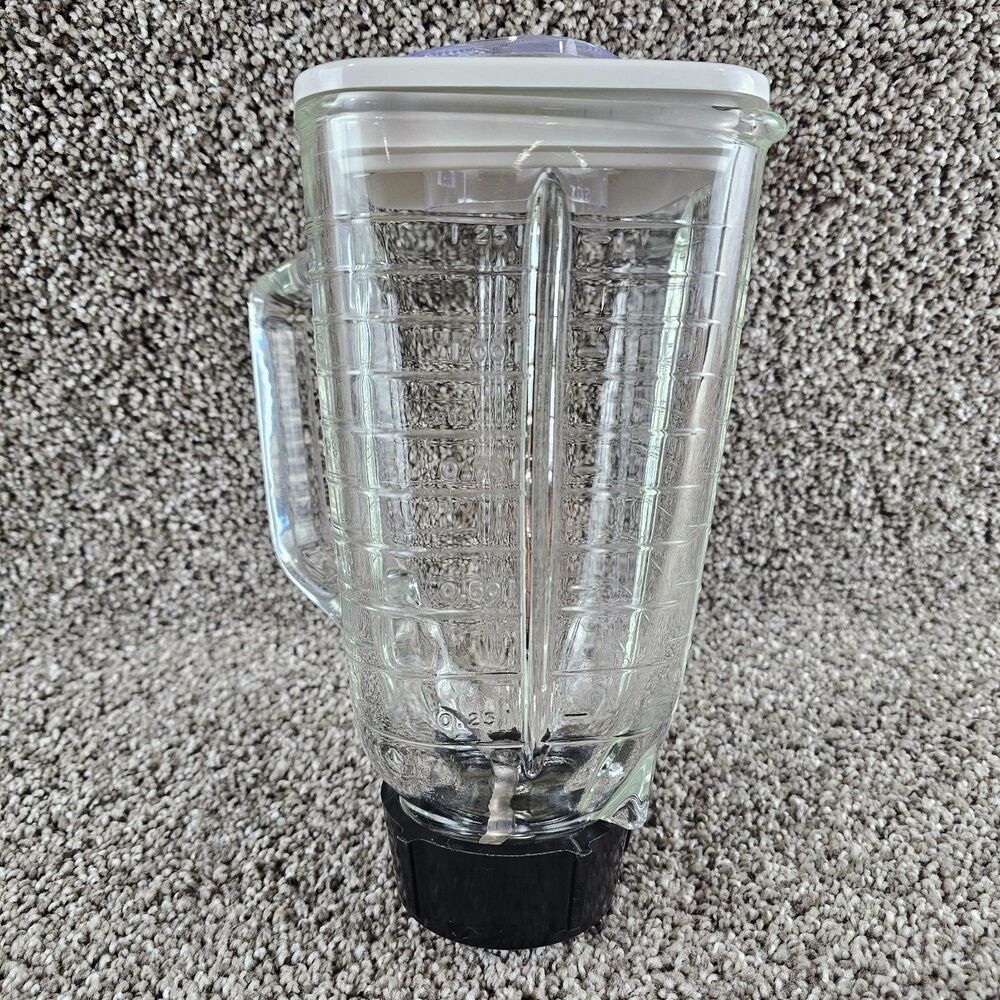 Oster Regency 5 Cup Glass Jar w/ Lid Blender Replacement Part Vintage